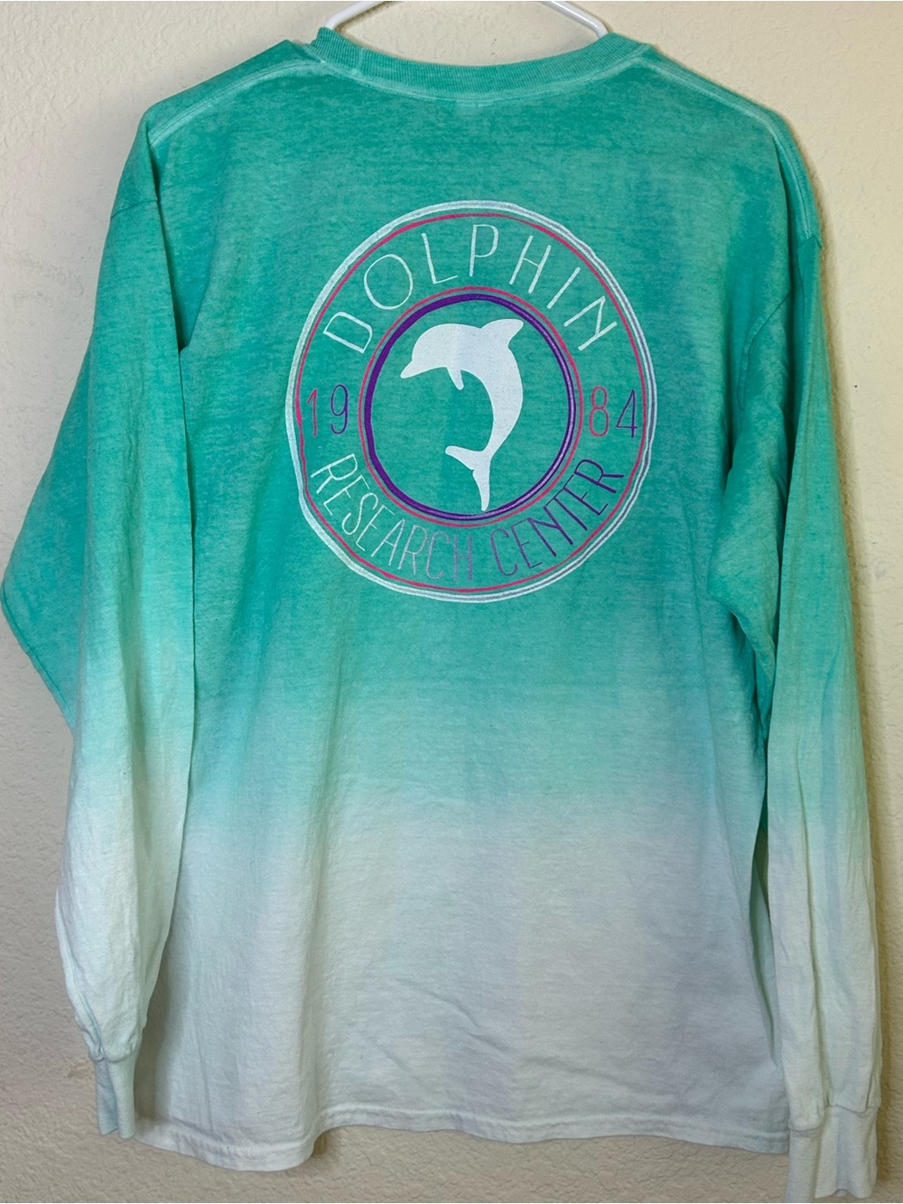Dolphin Research Center Ombre Long Sleeve Tee Teal White Vtg Ocean Beach Advocat
